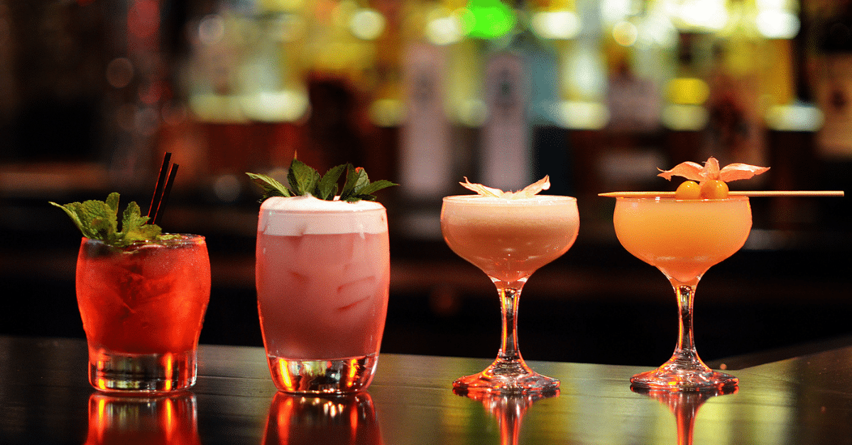 Read more about the article 10 Of The Best Happy Hours In Las Vegas