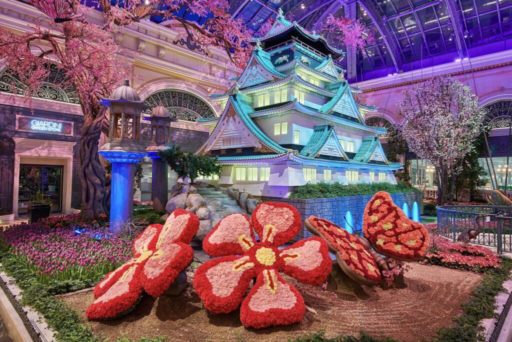 Things to Do in Vegas - Bellagio Conservatory and Botanical Garden